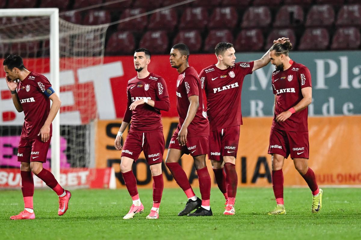 CFR Cluj - Dinamo 3-1 » Start perfect pentru ardeleni + Cum arată clasamentul din play-off