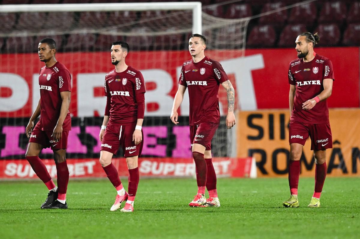 CFR Cluj - Dinamo 3-1 » Start perfect pentru ardeleni + Cum arată clasamentul din play-off