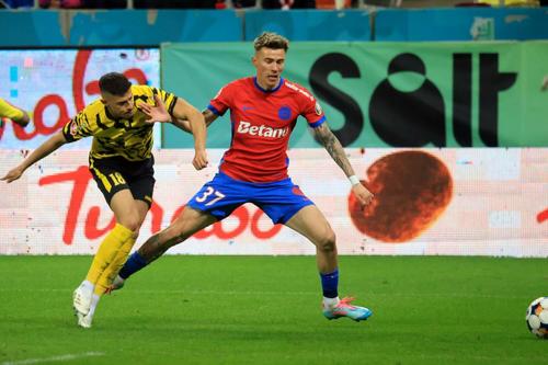 Octavian Popescu, în FCSB - Metaloglobus // foto: Ionuț Iordache