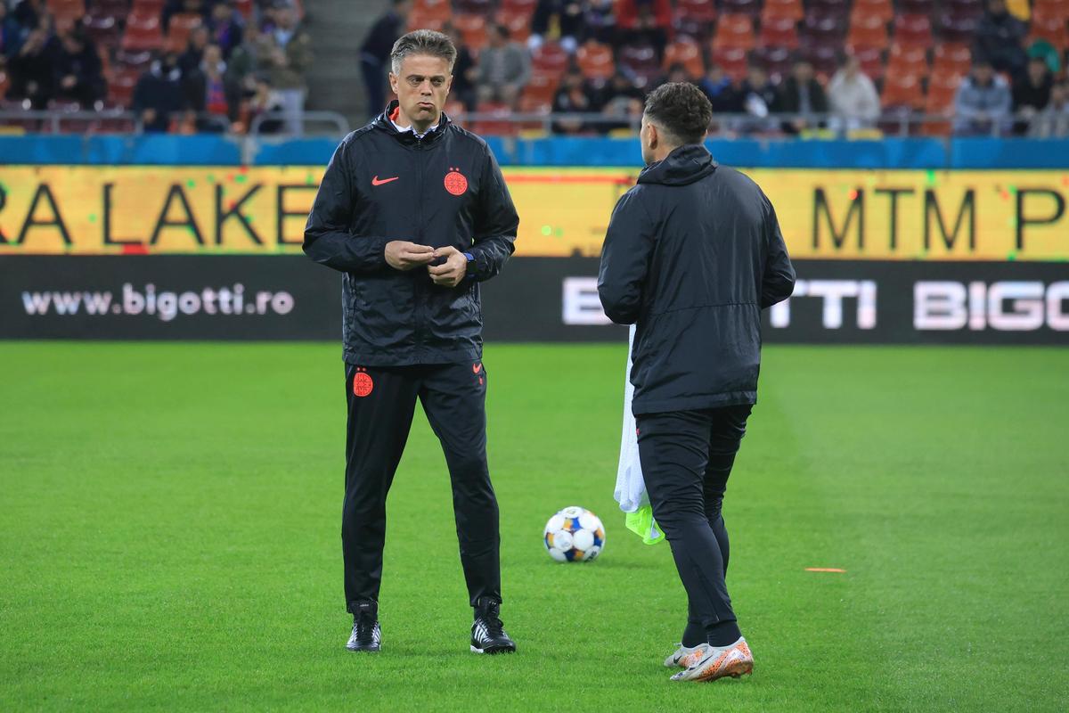 Înainte de FCSB - Metaloglobus, prima rundă din play-out