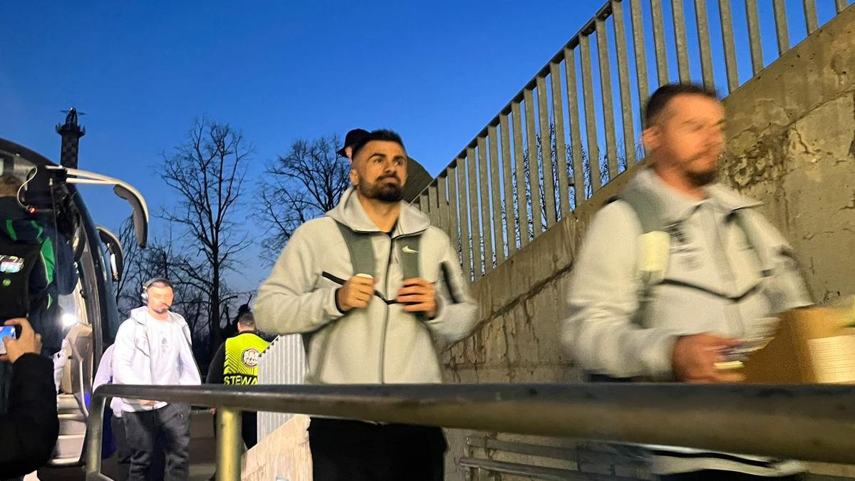 Înainte de FCSB - Metaloglobus, prima rundă din play-out