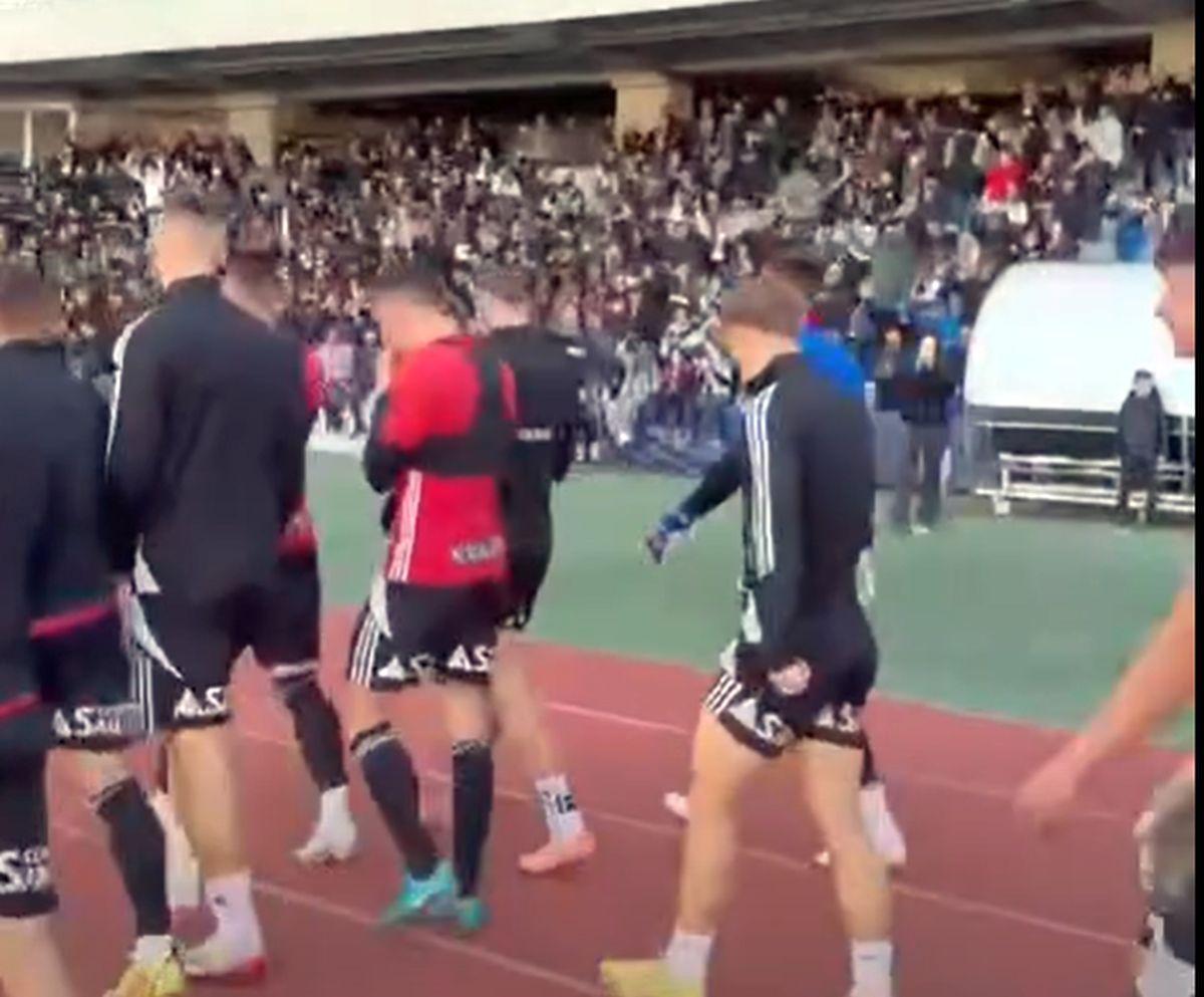 Fanii lui U Cluj, la antrenamentul echipei înainte de derby-ul cu CFR Cluj