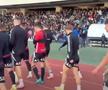 Fanii lui U Cluj, la antrenamentul echipei înainte de derby-ul cu CFR Cluj// foto: Facebook @U Cluj Fans