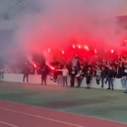 Fanii lui U Cluj, la antrenamentul echipei înainte de derby-ul cu CFR Cluj// foto: Facebook @U Cluj Fans