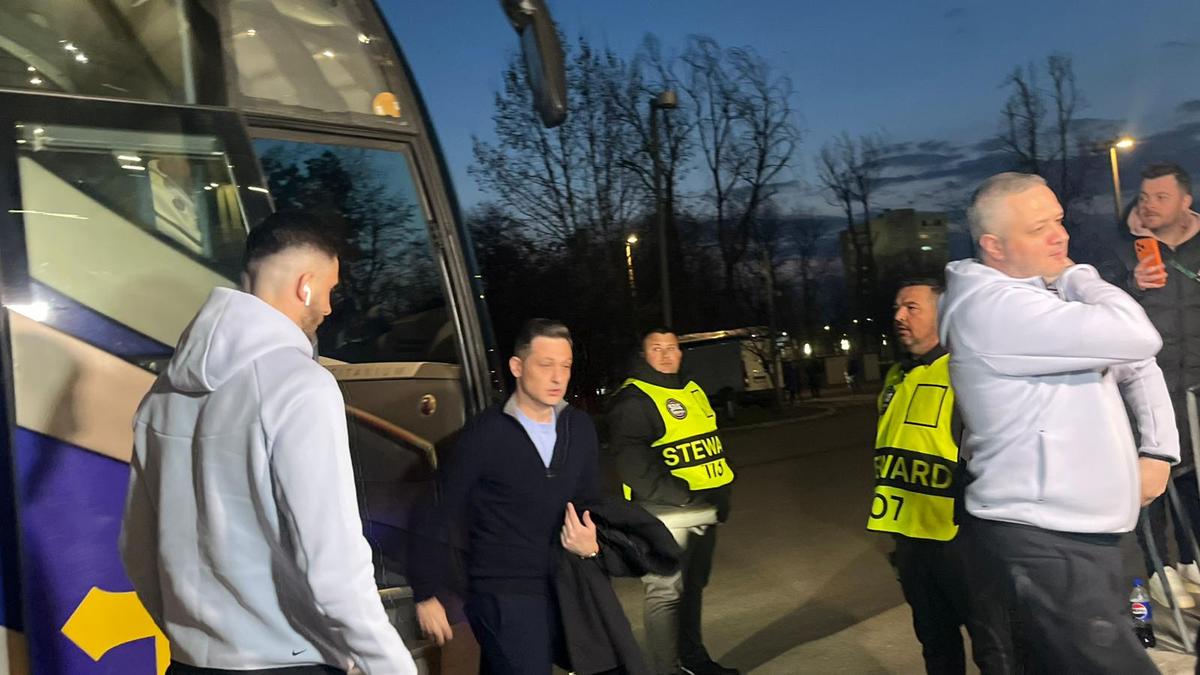 Înainte de FCSB - Metaloglobus, prima rundă din play-out