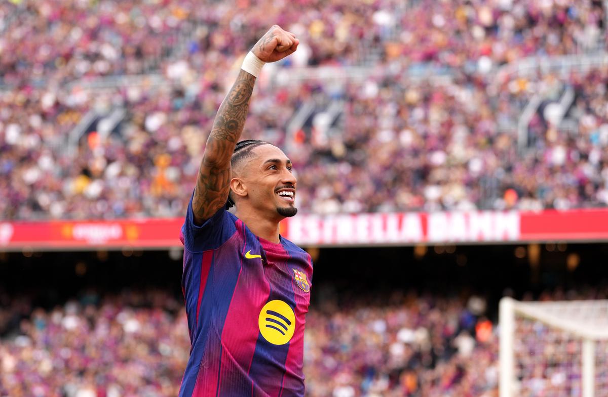 Barcelona și-a ciuruit adversara, reface distanța față de Real și o așteaptă încrezătoare pe Newcastle în Ligă