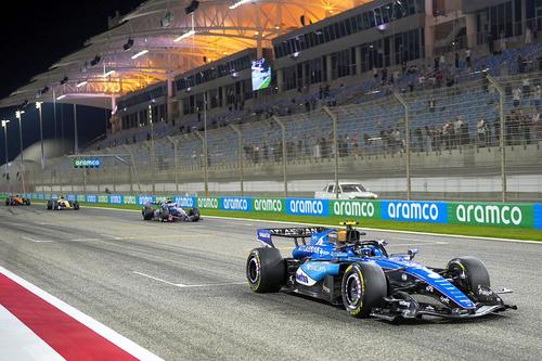 Înainte de startul sezonului, în Bahrain au avut loc teste oficiale // foto: Guliver/gettyimages