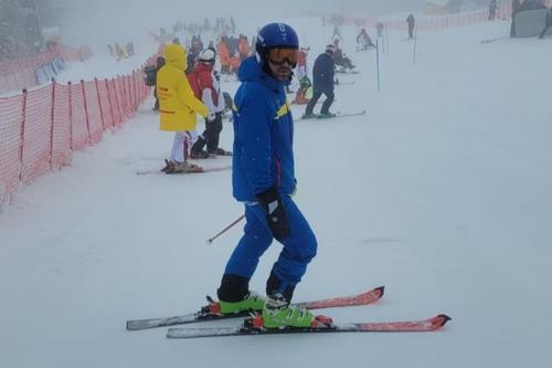 Andrei-Sorin Popa pe pârtia din Cortina FOTO Comitetul  Natțional Paralimpic Român