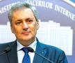 USR solicită plecarea lui Marcel Vela. Sursă foto: Facebook