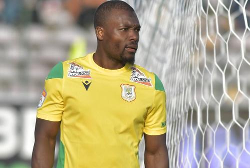Moussa Sanoh a mai jucat în România pentru Poli Iași, Gaz Metan și Voluntari, înainte de a ajunge la Mioveni