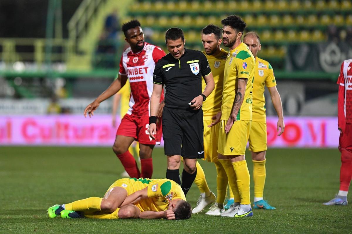 Dinamo nu mai sperie pe nimeni! Adversarii din Liga 1 râd de„câini”: „Să se salveze, să mai jucăm cu ei”