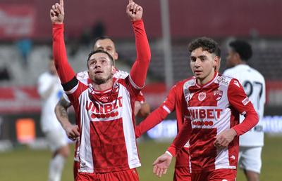 A dispărut din echipa lui Dinamo! Dezvăluirile GSP, confirmate de hotărârea lui Uhrin