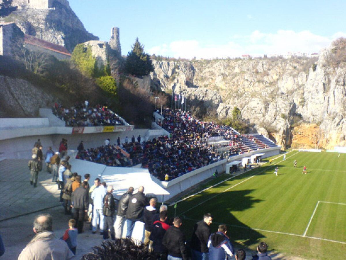 Arena sportivă intrată în istorie! Imagini uimitoare de la malul mării