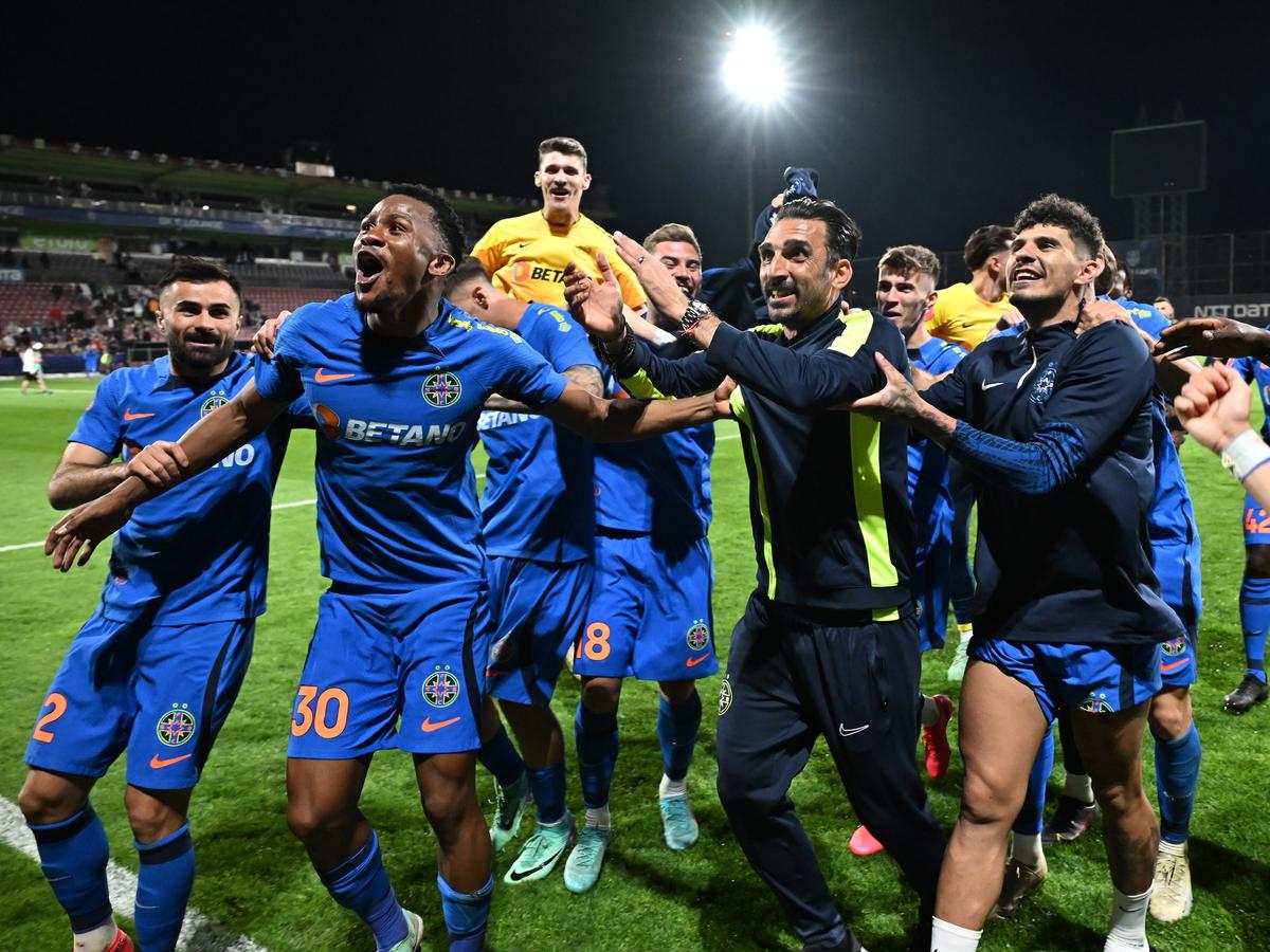 FCSB de Oscar » 3 momente tari surprinse de GSP în Gruia, după meci: unde fugea Coman, „ritualul” lui Chiricheș și o scenă definitorie