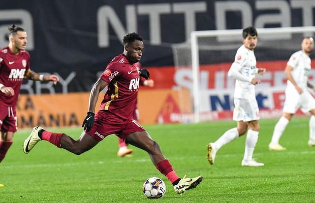 Un club uriaș din Europa, pe urmele lui Philip Otele » Oferta anunțată în străinătate: „Asta e strategia”