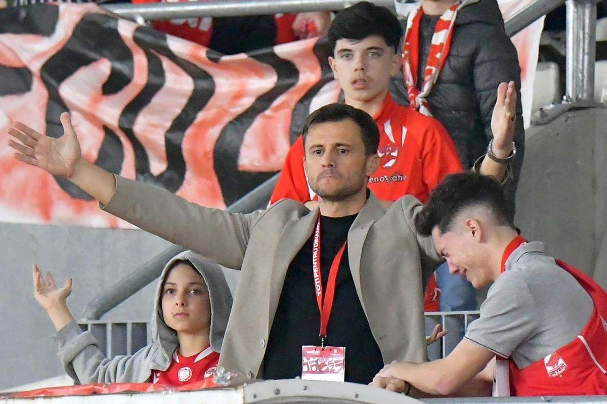 Nicolescu, despre arbitrajul din Dinamo - Poli Iași: „Erau circumstanțe de roșu la Homawoo, dar ei au fost mai agresivi! Dădeau și țipau!”