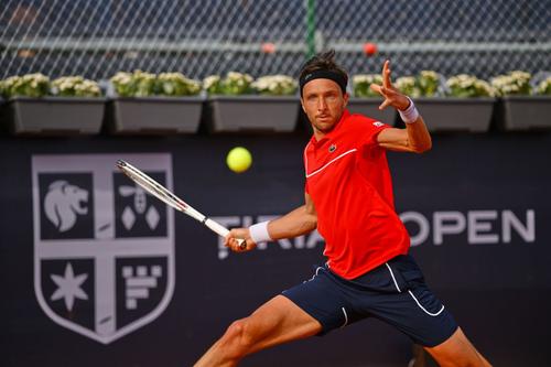 Arthur Rinderknech calificat în turul 2 la Țiriac Open Foto: Raed Krishan