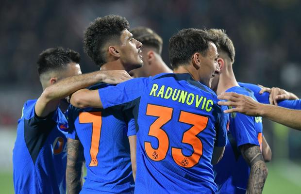 Detalii despre transferurile pregătite de FCSB » Post cu post, ce mutări se pregătesc la vară