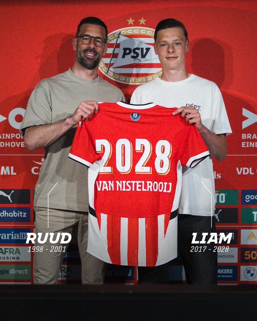A semnat! Transfer istoric pentru fiul lui Ruud van Nistelrooy