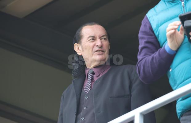 Cum arată acum controversatul Miron Cozma » A fost în tribune la Voluntari - FC Argeș, lângă oficialul FRF
