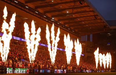 Gafă colosală în Liga Campionilor! Au pus imnul greșit, toți jucătorii au început să râdă