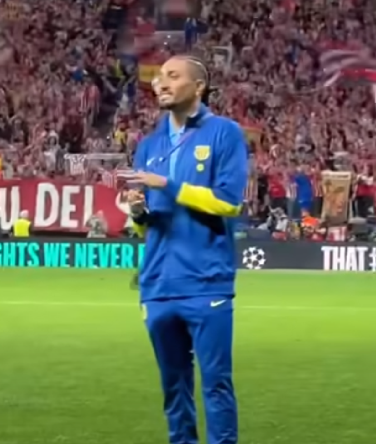 Gesturile lui Raphinha în fața fanilor lui Atletico, la final: „Jaf!” » Replica madrilenilor