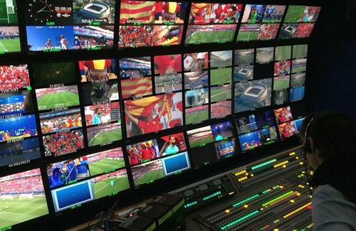 Orlando Nicoară este uimit de decizia celor şapte cluburi din play-out, care au cerut îngheţarea competiţiei
