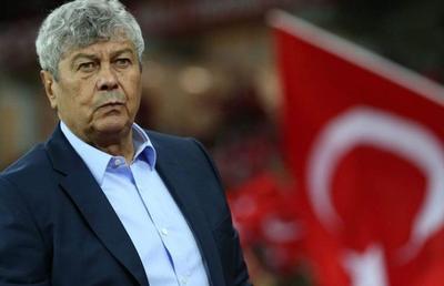 EDITORIAL Imensul și vanitosul Mircea Lucescu » Alin Buzărin relatează o poveste nescrisă în interviu: „E fraza care-l definește”