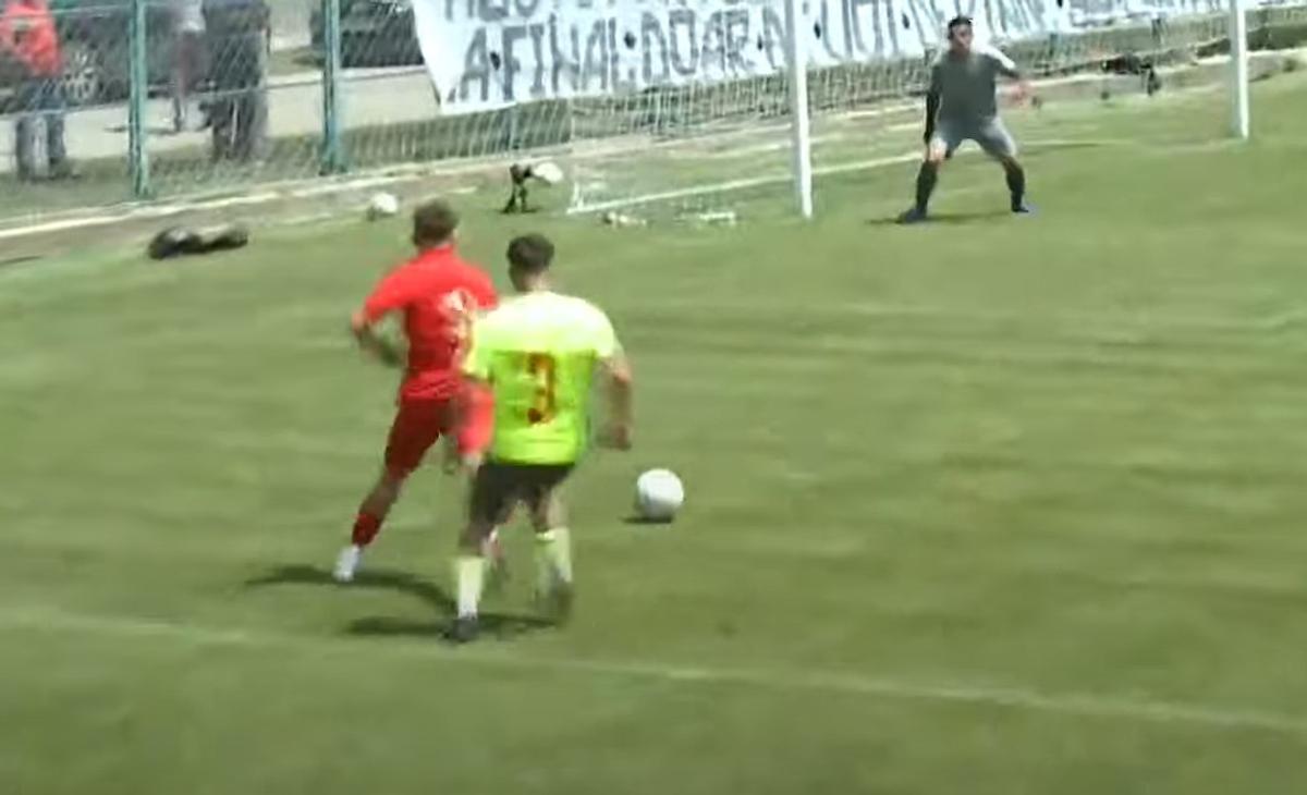 Faze incredibile în Steaua - Mostiștea Ulmu! Oaspeții au vrut să iasă de pe teren după un penalty INVENTAT pentru „militari”