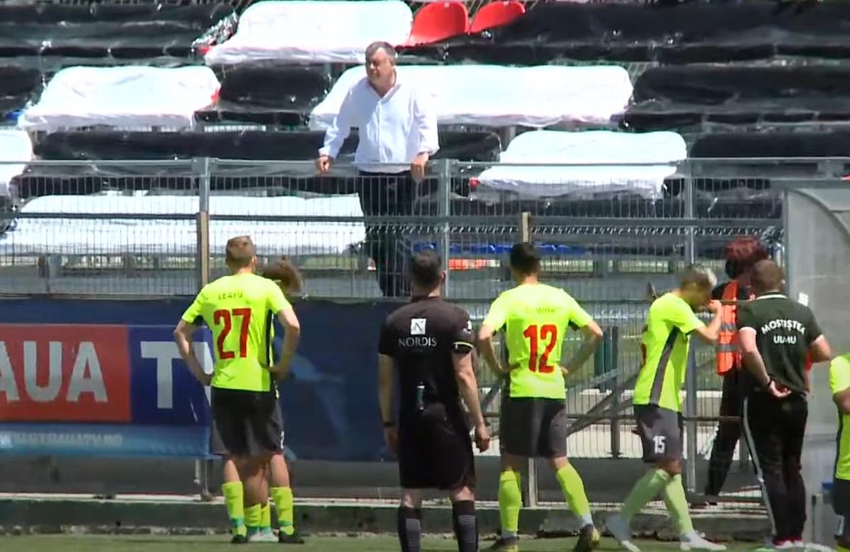 Oprița se gândeşte că ar putea fi dat afară de la CSA Steaua: „Dacă nu se promovează, nu am cum să rămân!”