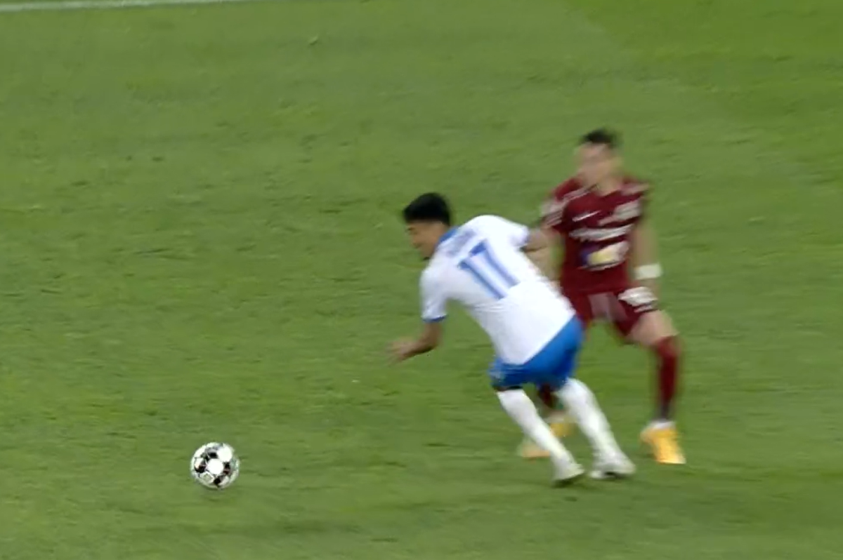 Ar fi meritat stadionul plin! Gol de generic în CS U Craiova - CFR Cluj + marcatorul a ieșit în lacrimi de pe teren!