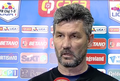 CFR Cluj a învins-o în deplasare pe CS Universitatea Craiova, scor 3-1, în cel mai tare meci al rundei #8 din play-off-ul Ligii 1. Marinos Ouzounidis, tehnicianul oltenilor, și-a criticat dur jucătorii la final.