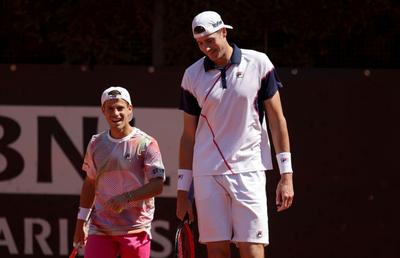 Imaginile anului în tenis: diferența de înălțime dintre jucătorii ajunși în finală e de 38 de centimetri!