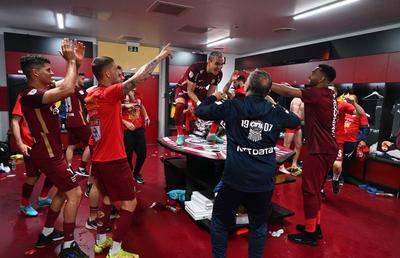Fotbaliștii campioanei nu și-au uitat rivalii de la FCSB: „Petrecem 5 zile, apoi vedem care pe care!” + ironia lui Păun