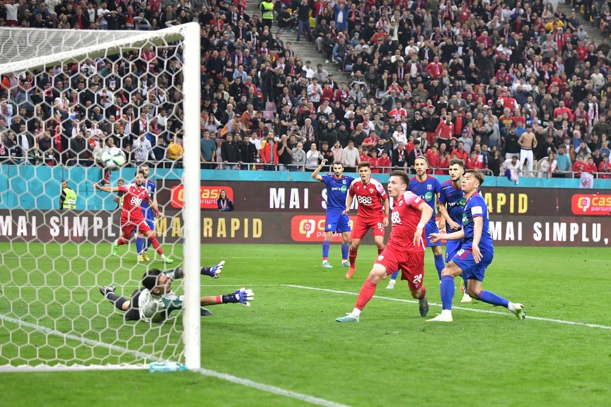 Dinamo - CSA Steaua, fotografii din meci