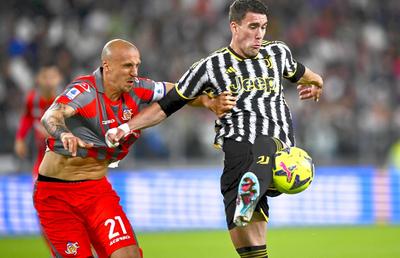 „Contele Vlad a ținut Cremonese în picioare cu Juventus”. Chiricheș, notă mare în Gazzetta dello Sport