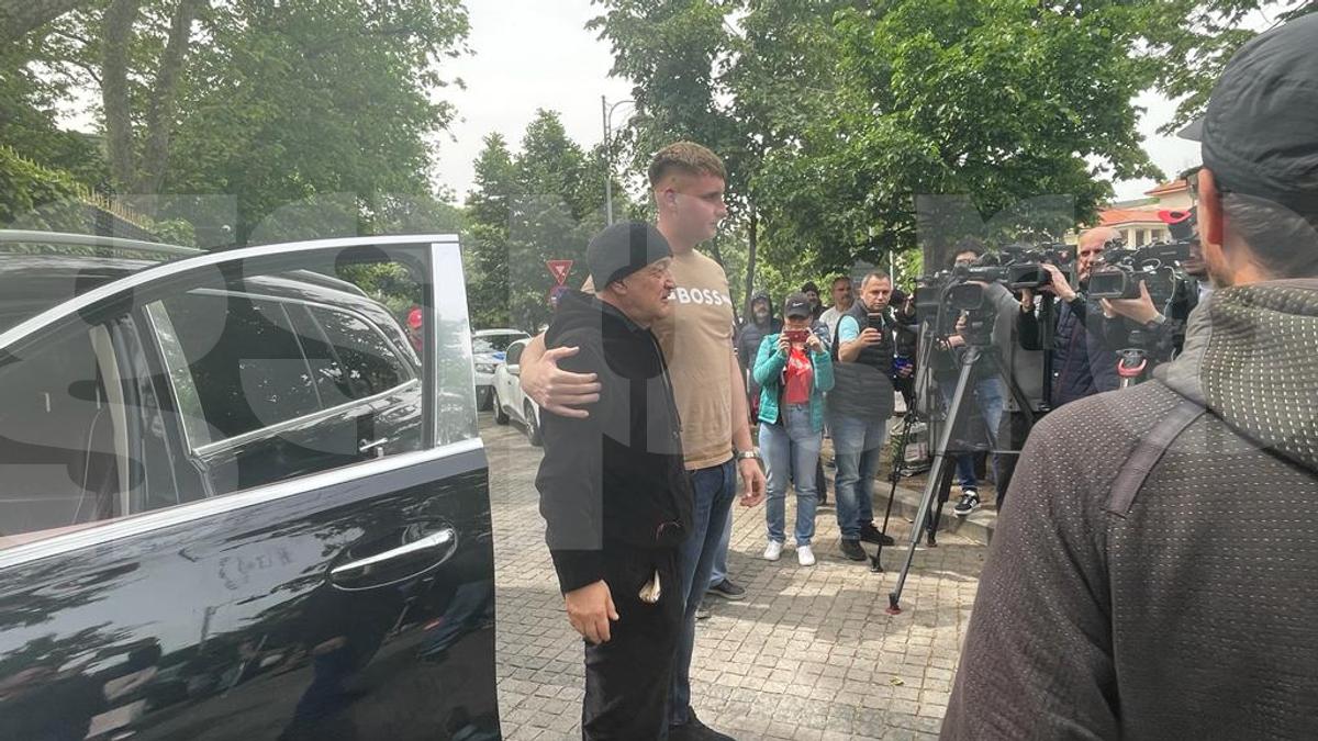 Gigi Becali, ce apariție! » Detaliul neobișnuit surprins de reporteri