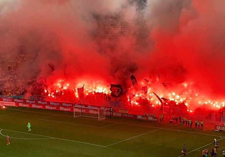 Peluza Sud a declanșat haosul pe Arena Națională / foto: GSP
