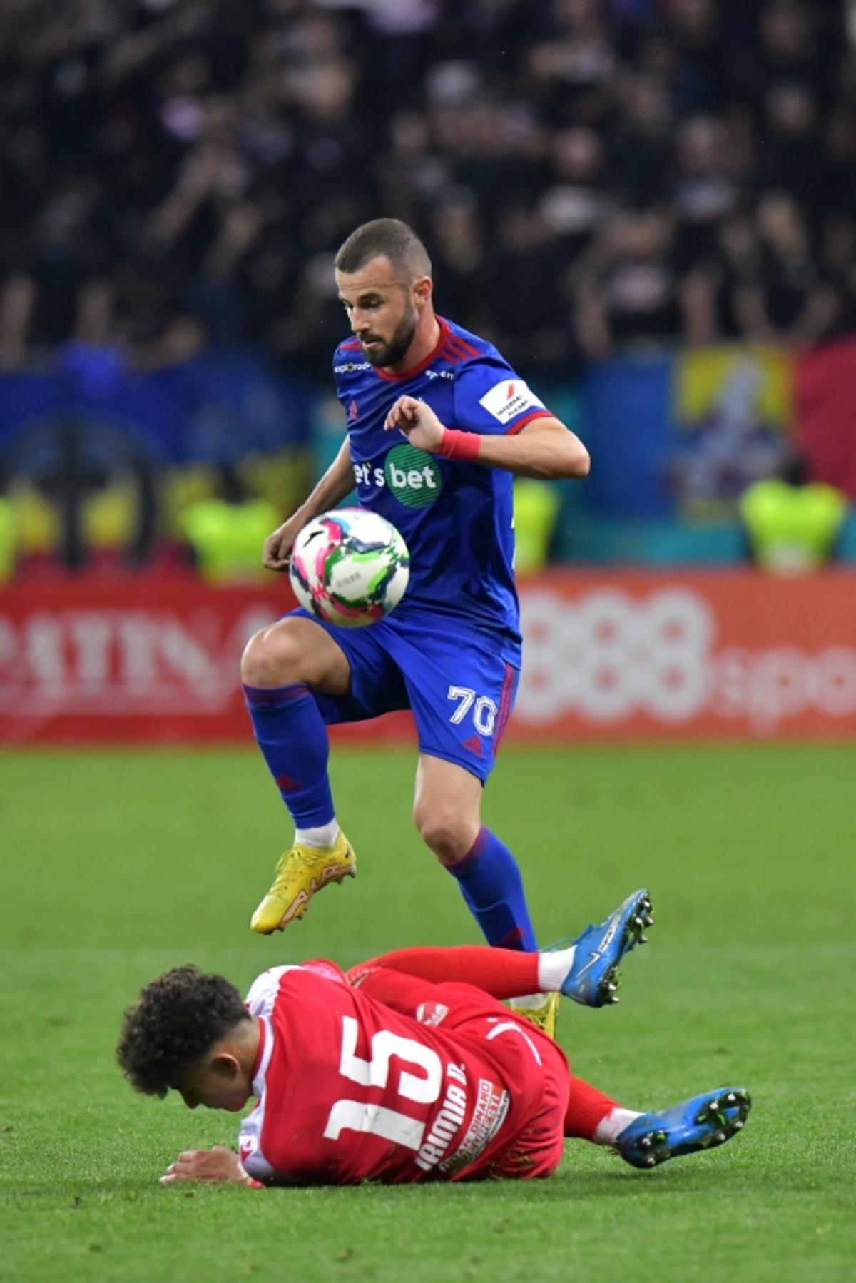 Burcă pune sare pe rană după 3-0 cu Steaua: „N-aveau cum să ne scape, ei luptă pentru un obiectiv mic!”
