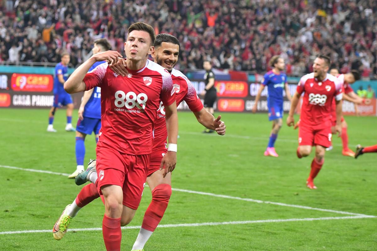 Dinamo - CSA Steaua, fotografii din meci