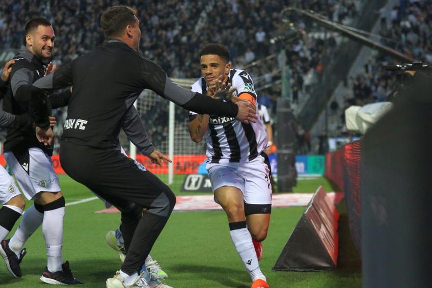 PAOK Salonic, echipa antrenată de Răzvan Lucescu (55 de ani), a învins-o pe Panathinaikos, scor 4-1, în runda cu numărul #35 a campionatului grec și a urcat pe primul loc.