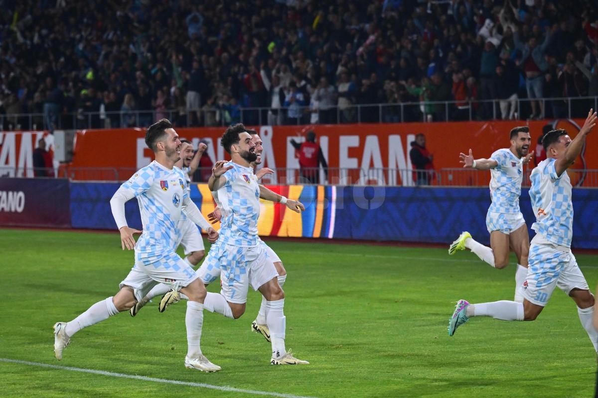 Corvinul Hunedoara, bucurie după finala Cupei României