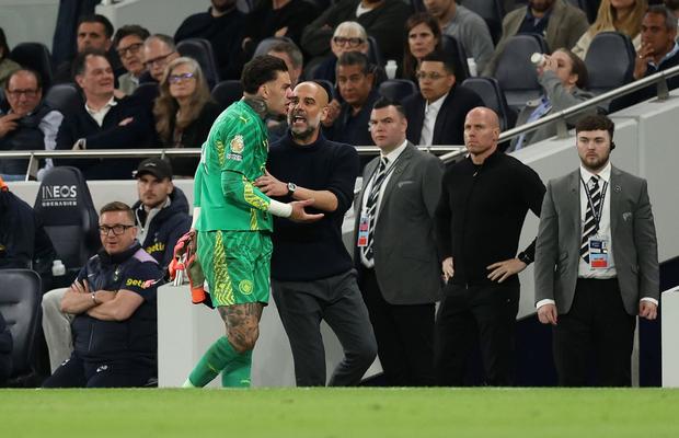 Pierdere importantă pentru Pep Guardiola. Diagnosticul care-l scoate din cărți pe Ederson