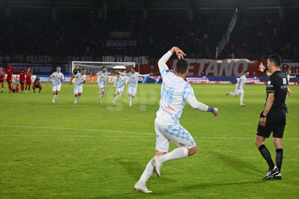 Corvinul Hunedoara, bucurie după finala Cupei României