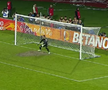 Nu s-a mai văzut așa ceva! Fosta mare speranță a României l-a umilit pe Pap la penalty-ul decisiv din Corvinul - Oțelul
