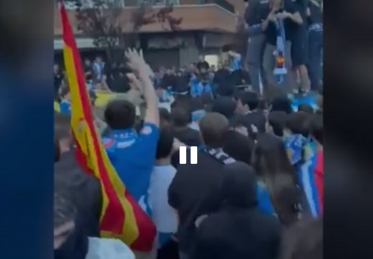 Scene șocante, înainte de Espanyol - Barcelona: a intrat cu mașina în mulțimea de suporteri, lângă stadion! Atenție, imagini cu puternic impact emoțional!