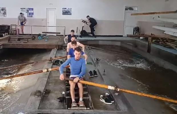 Fiii ploii » Fabrica de campioni din canotaj stă la mâna vremii: „Rămăsese o baltă, au secat iazul pentru pește. Noroc cu ploaia... vedem la vară”