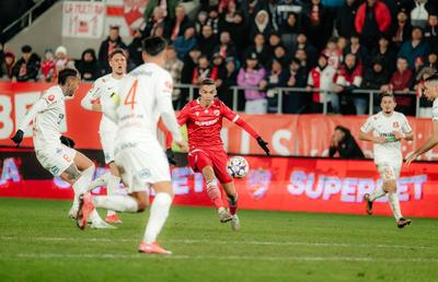 Lovitură pentru echipa din Superliga! Nu iese din insolvență la timp și nu va avea drept de joc în cupele europene nici în sezonul viitor