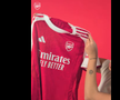 Arsenal și-a prezentat noul echipament pentru sezonul 2025-2026