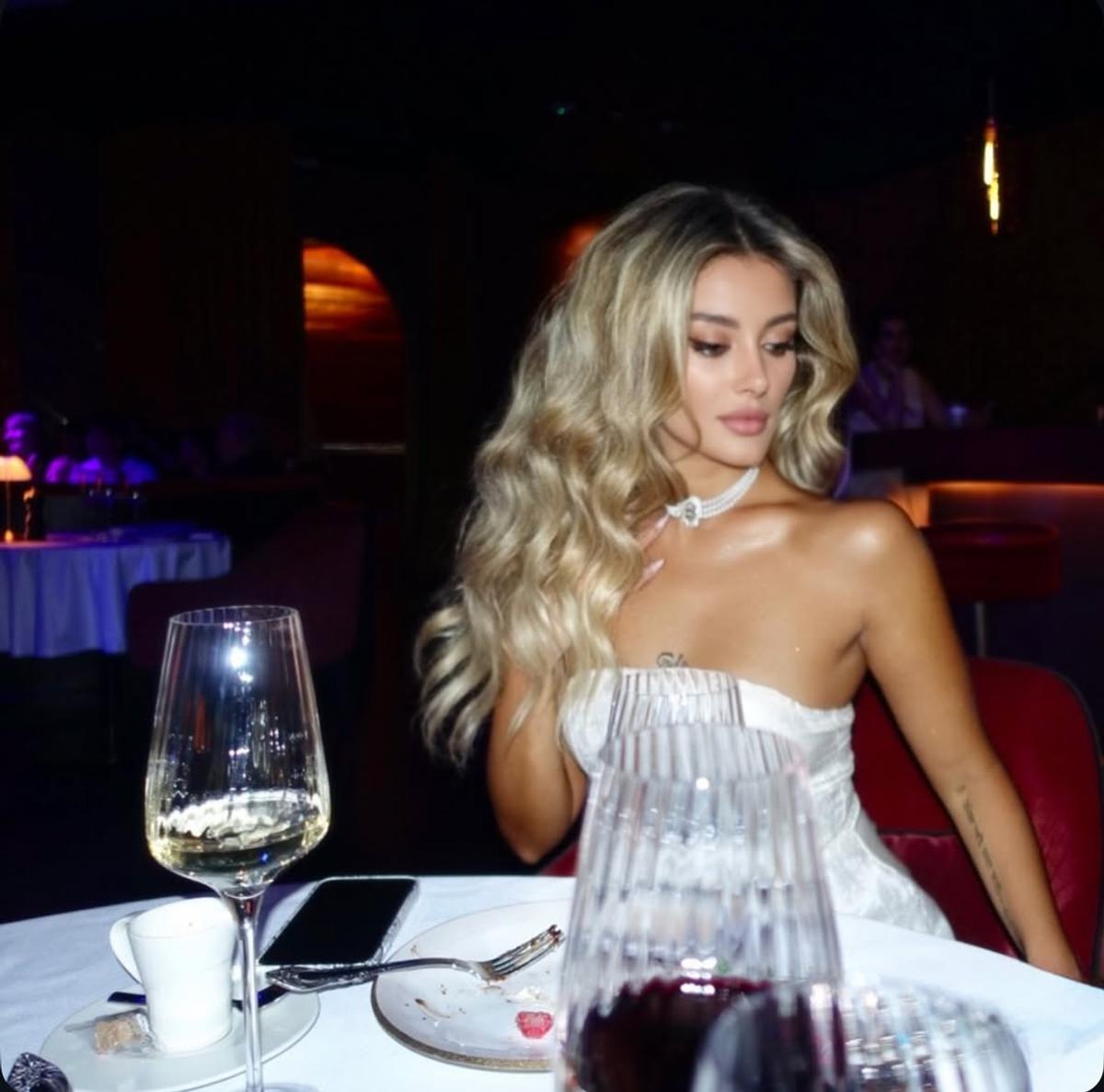 Mario Balotelli a renăscut în Dubai » Atacantul s-a cuplat cu regina podcasturilor!